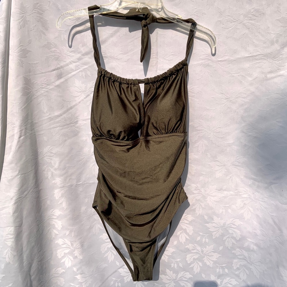 NWT Cupshe Shimmery Olive Green One-Piece